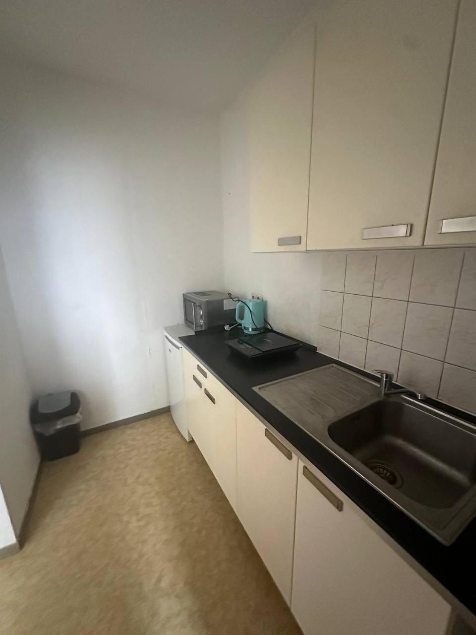 Apartmenthaus Iris&Jasmin Lalendorf Exteriör bild