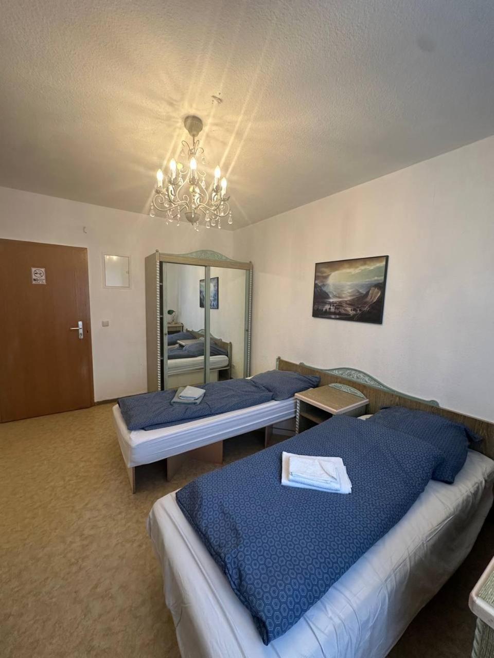 Apartmenthaus Iris&Jasmin Lalendorf Exteriör bild